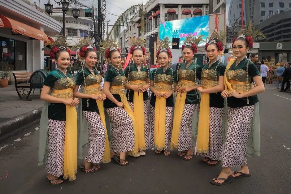 Belajar Tampil Rapi Tanpa Boros dari Komunitas Sekitar